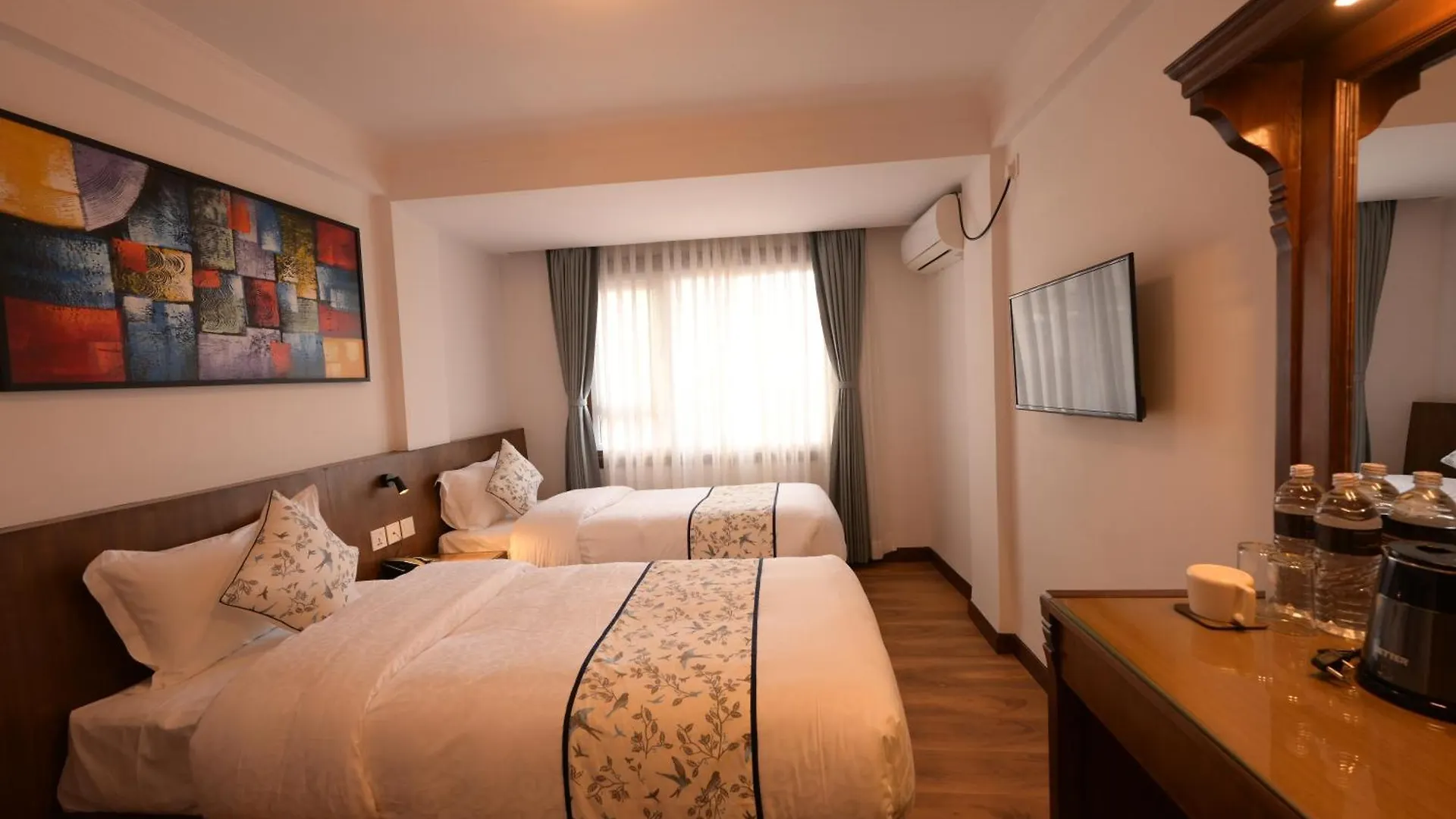 Gallery Park Hotel Catmandu 3*,